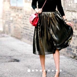 Gold Pleated Midi Skirt by Trouve (Nordstrom)